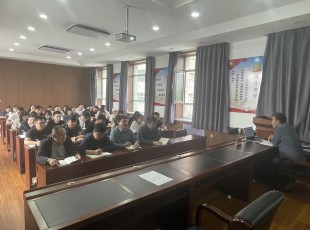 tapplay开展学习贯彻全国两会精神 专题辅导讲座